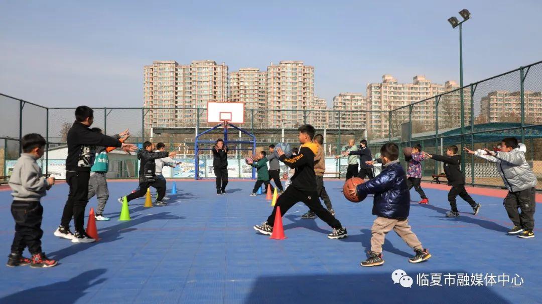 临夏市青少年学生校外活动中心:公益托管服务为孩子提供全新"假期打开